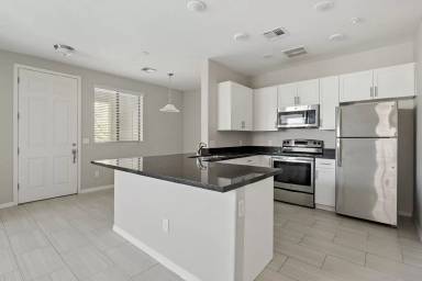 Main picture of Santana Ridge Luxury Apartments