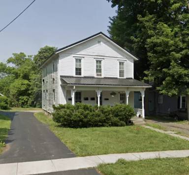 Main picture of 27 Church St