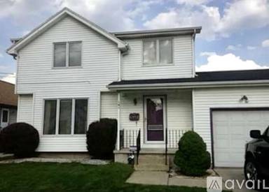 Main picture of 141 Sidway St