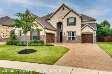 Main picture of 9616 Edgeway Cir