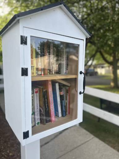 Main picture of 106 S Carney Dr