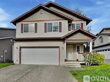 Main picture of 3018 E Laurelhurst Dr NE
