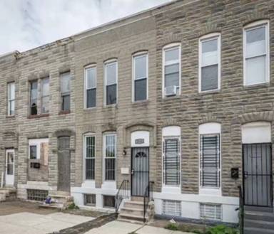 Main picture of 2111 Wilkens Ave