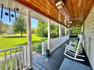 Main picture of 454 Widewater Rd
