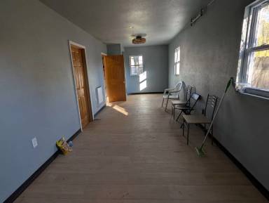 Main picture of 275 Ontario St