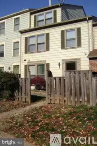 Main picture of 10408 Rapidan Ln