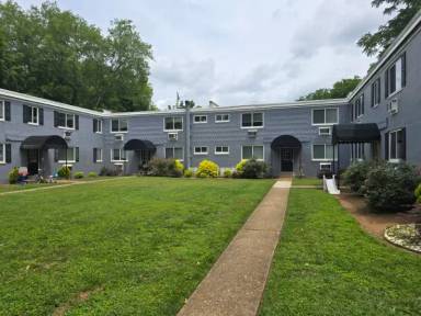 Main picture of 3206 Ellwood Ave