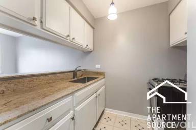 Main picture of 663 W Grace St