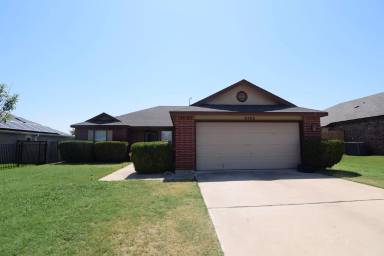 Main picture of 4404 Deek Dr. - B