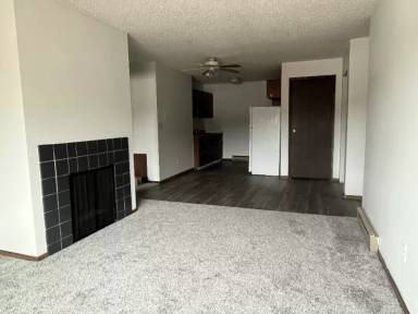 Main picture of 2333 S 17th St