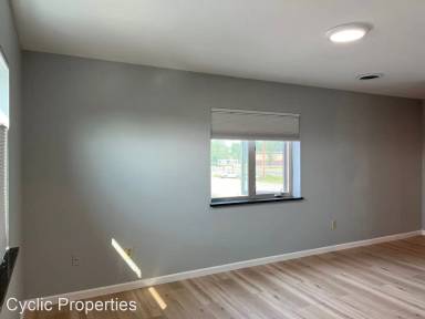 Main picture of 3039 Davis Rd