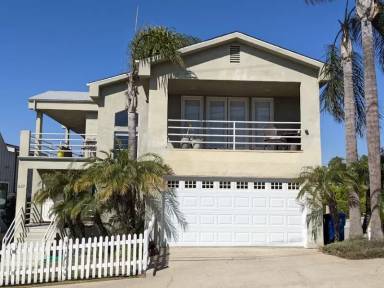 Main picture of 637 30th St