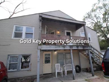 Main picture of 519 W 2nd St