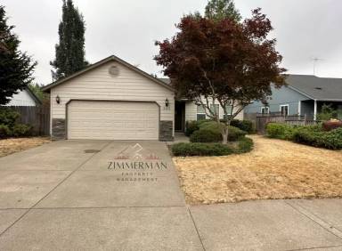 Main picture of 586 Creswood Loop