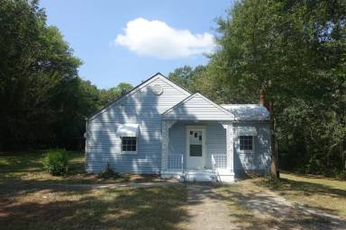 Main picture of 3212 Oakland Ave