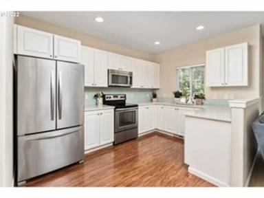 Main picture of 246 NE 57th Ave