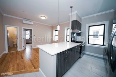 Main picture of 2133 36th St