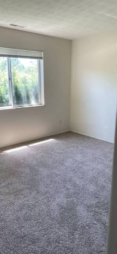 Main picture of 2787 Queen City Ave