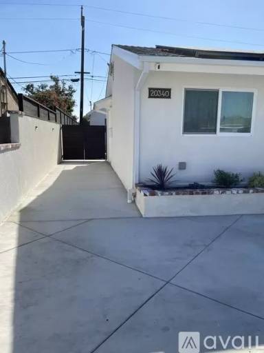 Main picture of 20340 Wilder Ave