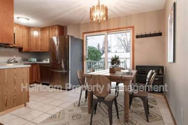 Main picture of 4722 Glenwood St