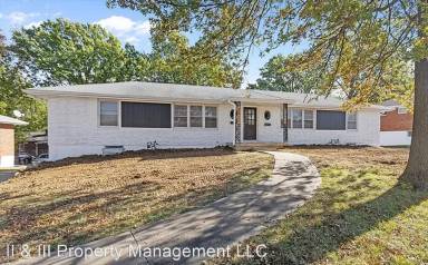 Main picture of 7311 Raytown Rd