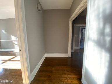 Main picture of 3505 N Pine Grove Ave