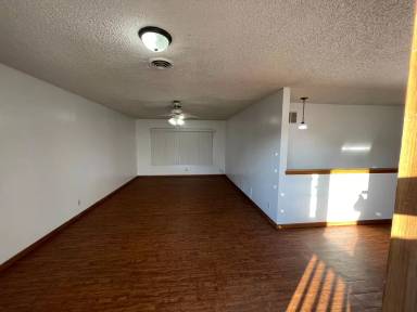 Main picture of 525 E 47th St