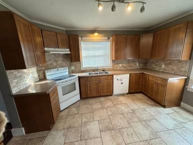 Main picture of 1237 5th Ave N