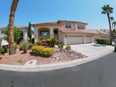 Main picture of 3908 Windansea St