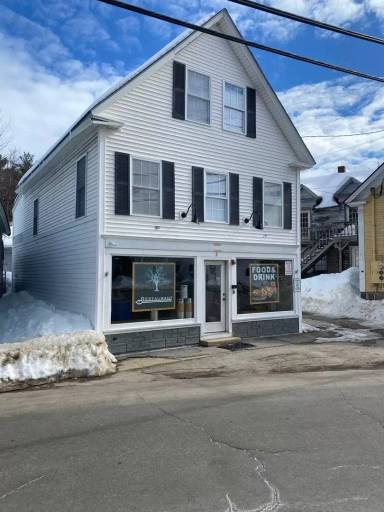 Main picture of 2 Folsom Rd
