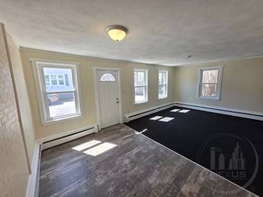 Main picture of 9 Sue St