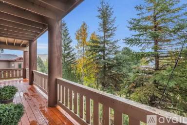 Main picture of 2300 Meadows Dr