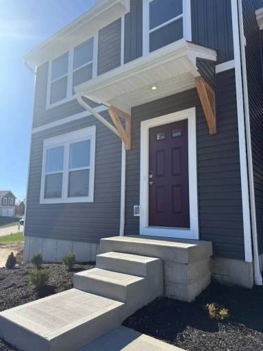 Main picture of 8520-21 Noelle Dr Homes