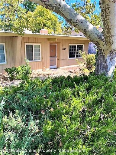 Main picture of 1169 Orange Ave