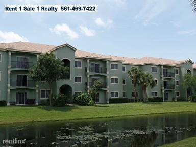 Main picture of 300 Crestwood Cir