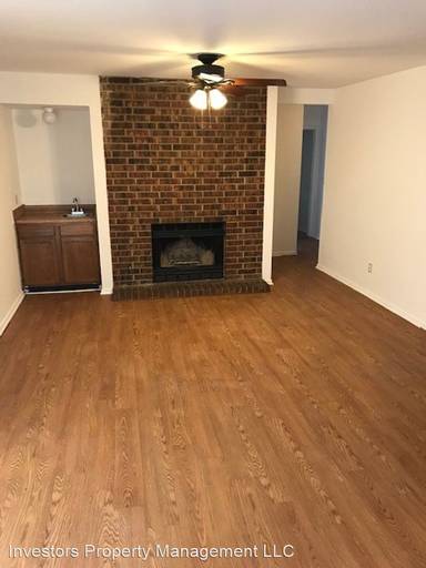 Main picture of 1310 Eastgate Dr