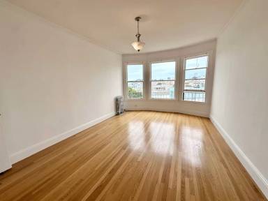 Main picture of 3436 Pierce St