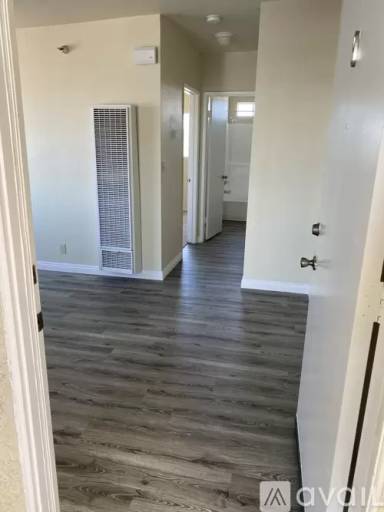 Main picture of 4024 W 138th St