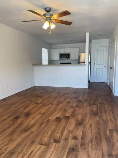 Main picture of 100 Arkansas St