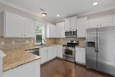 Main picture of 322 W Goldeneye Ln