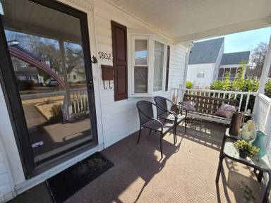 Main picture of 7802 Ruthven Rd