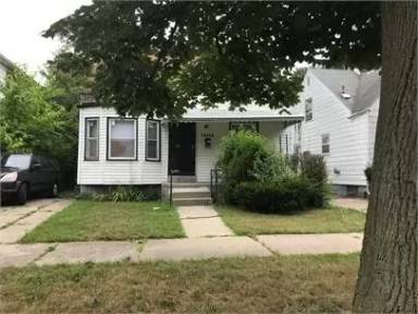 Main picture of 15508 Mark Twain St