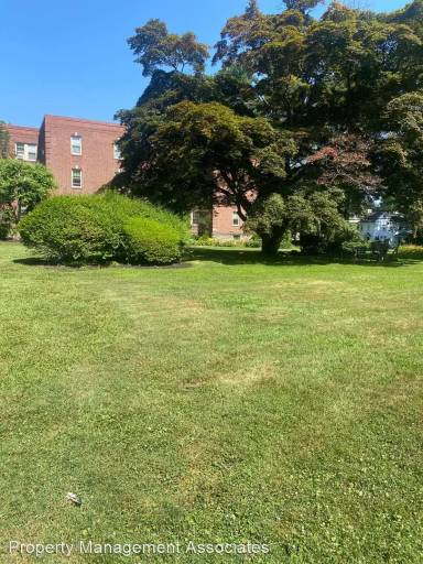 Main picture of 1319 Montgomery Ave