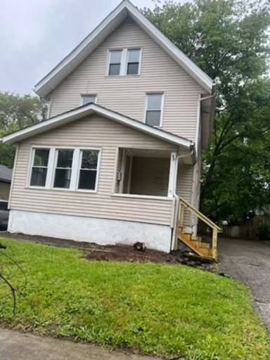 Main picture of 1017 Chandler Ave