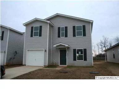 Main picture of 180 Cloverbrook Dr