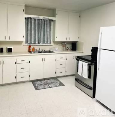 Main picture of 322 River Rd