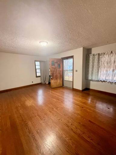 Main picture of 414 N Johnston Ave