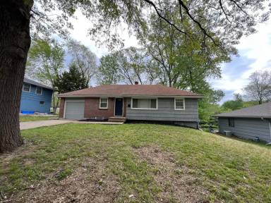 Main picture of 10013 Fremont Ave