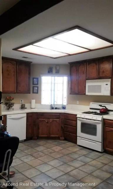 Main picture of 9814 Bossa Nova Ct