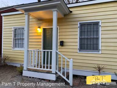 Main picture of 554 E Macon St